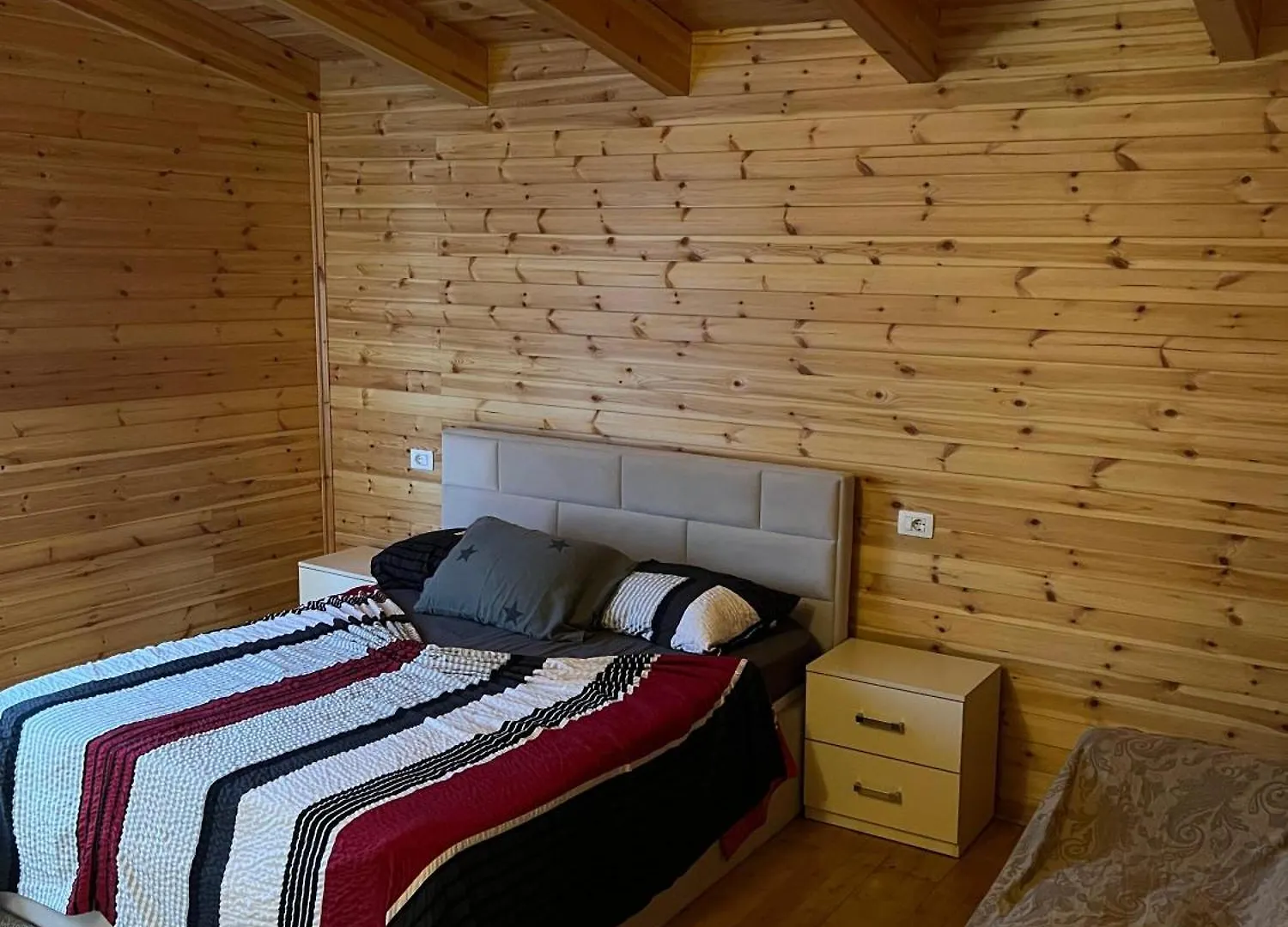 Velipojë Apartment 040 אלבניה